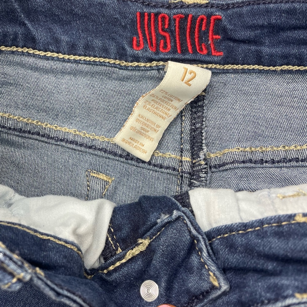 Youth jean shorts! - Picture 2 of 3
